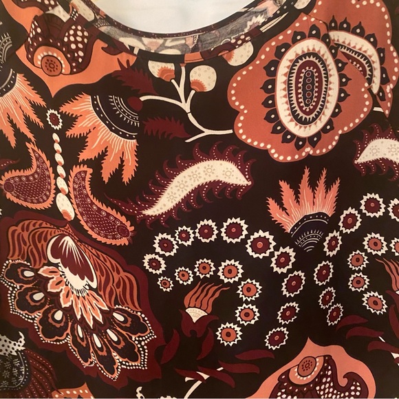 LOFT top - Picture 2 of 4